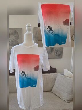 Reef Surfer Graphic T-shirt Sz Med